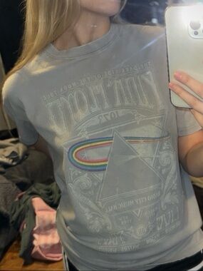 Pink Floyd Gray Rainbow Prism Short Sleeve Tee